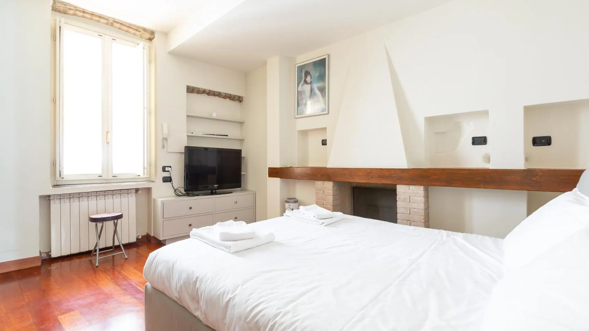 Cosy Two Bedroom Apartment Close To Navigli Milano 0*,  Italia